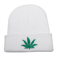New Fashion Men Women Winter Weed Leaf Beanie Hats Warm Hip Hop Punk Knitting Winter Hat For Women Autumn Woolen Cap Skullies