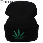 New Fashion Men Women Winter Weed Leaf Beanie Hats Warm Hip Hop Punk Knitting Winter Hat For Women Autumn Woolen Cap Skullies