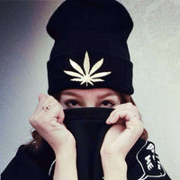 Skullies Beanies  hemp leaf